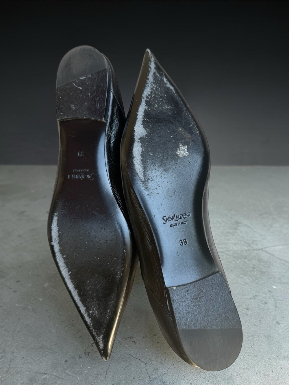 Saint Laurent Carolyn Leather Flats - Picture 10 of 11